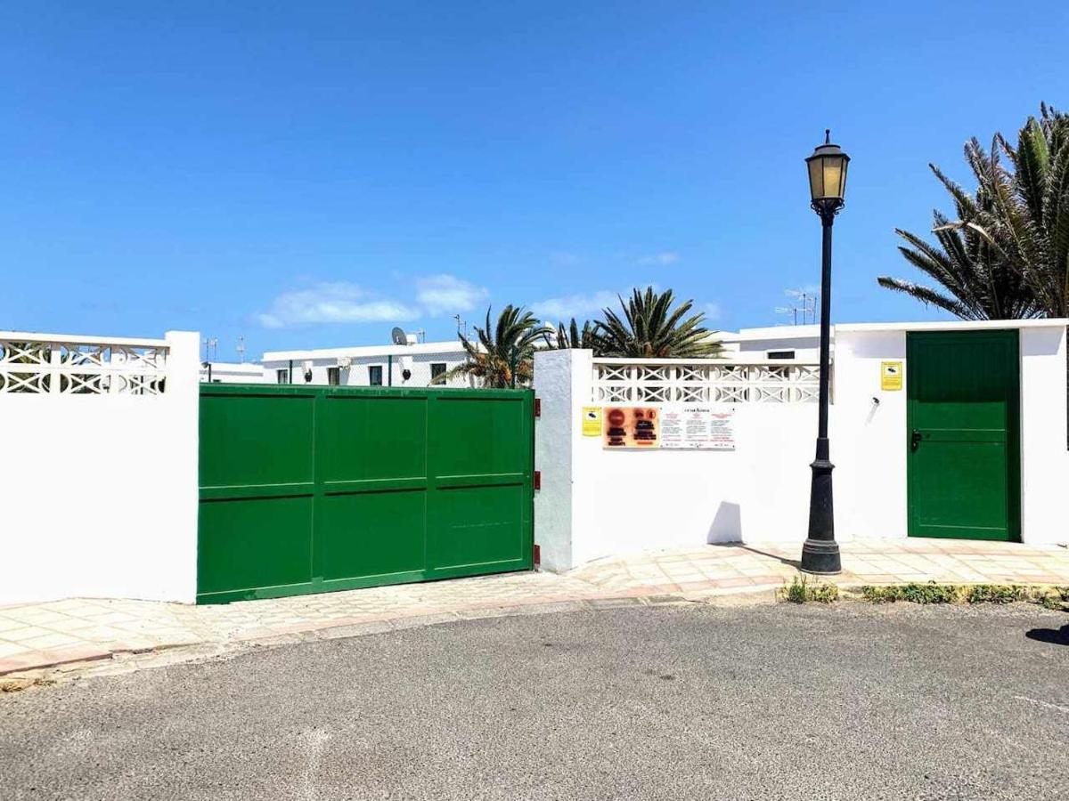 Апартаменты Aurora Corralejo Irent Fuerteventura Экстерьер фото